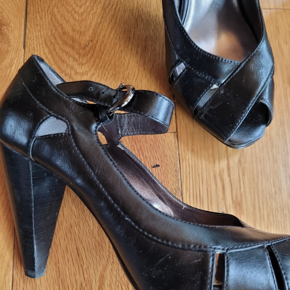 Classy heels